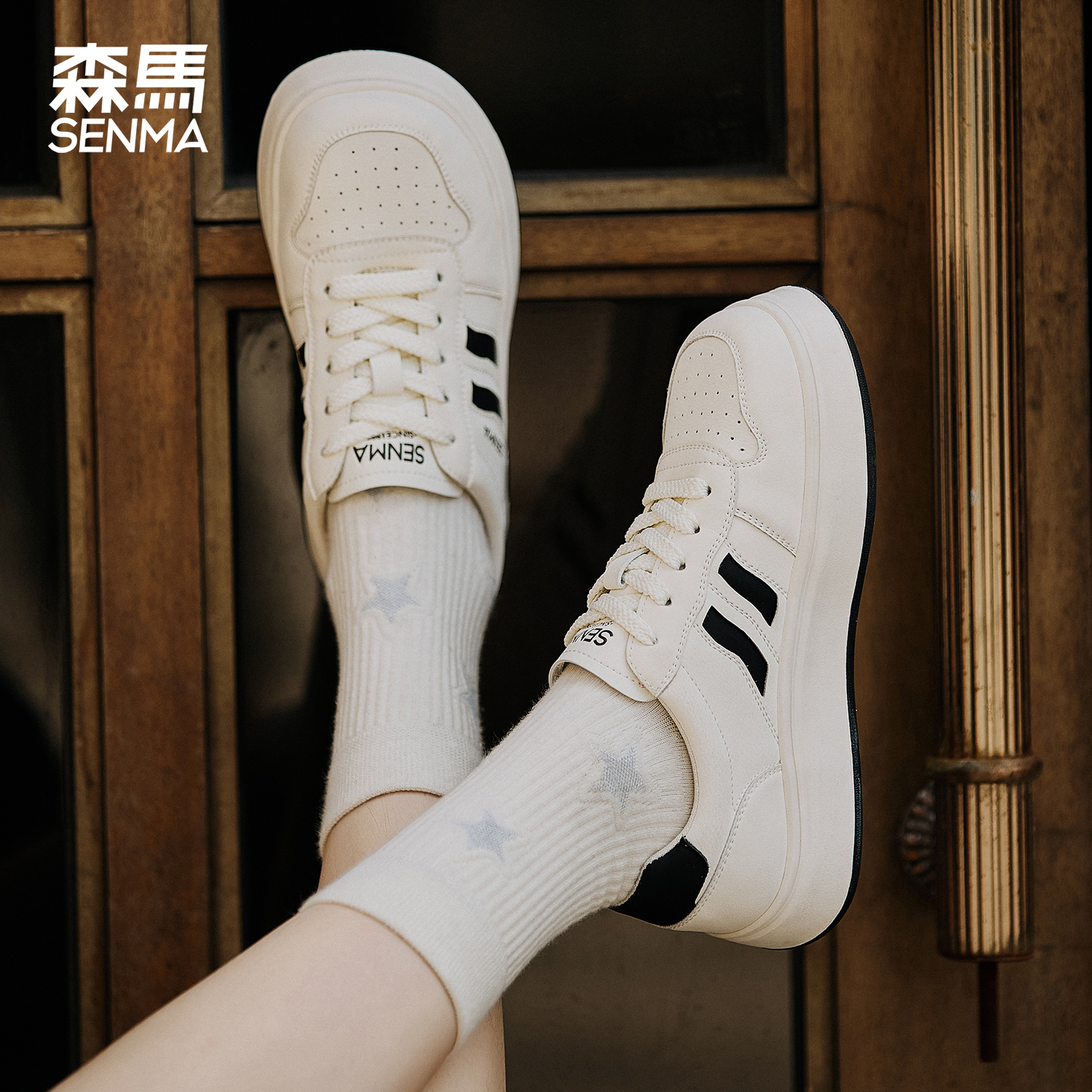 森马厚底休闲板鞋女生小白鞋