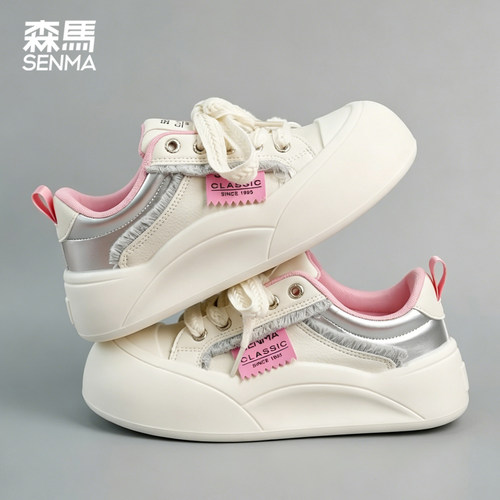 森马女鞋秋季厚底皮面休闲板鞋