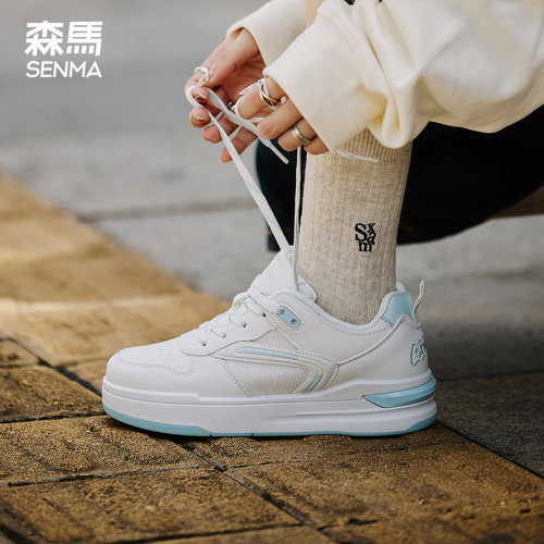 森马厚底板鞋女小白鞋