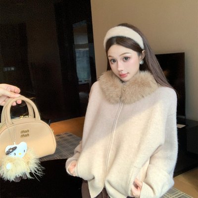 实拍～软糯宽松毛领毛衣外套+蕾丝带胸垫吊带+松弛拖地显瘦休闲裤