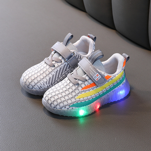带灯儿童椰子鞋2022春秋新款男童运动鞋透气飞织网面女童跑步鞋