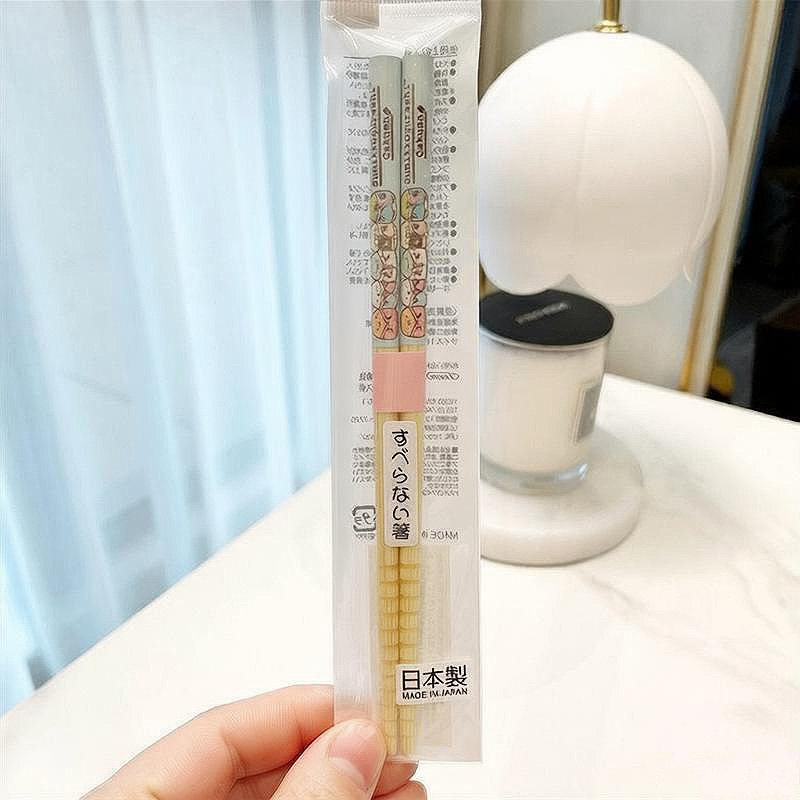 日本卡通角落生物snoopy迪士尼巧虎kitty儿童宝宝餐具筷子竹筷图片