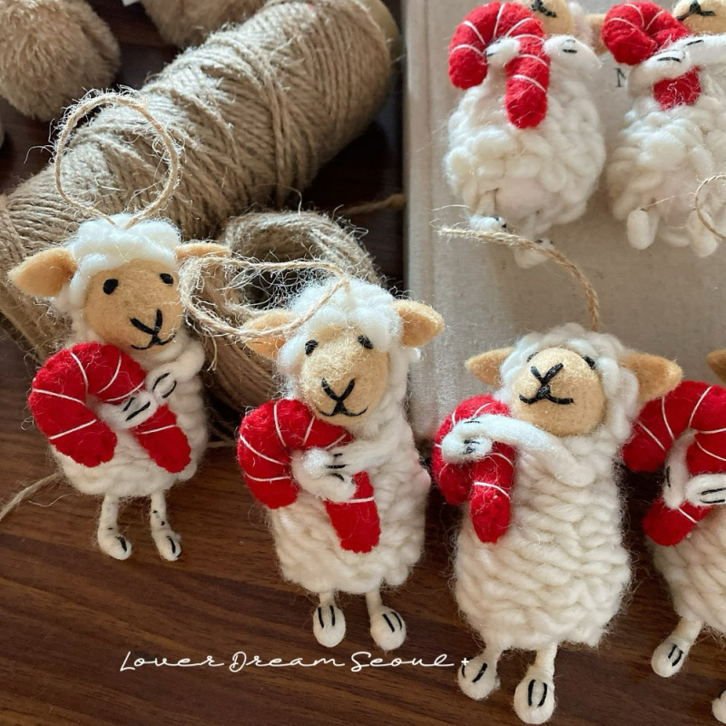 2025热销韩国秋冬新款白色小羊手