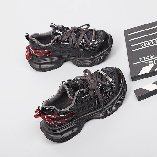 爆款大码女鞋41一43棉鞋2025冬季新款休闲时尚脚宽胖肥加绒老爹鞋