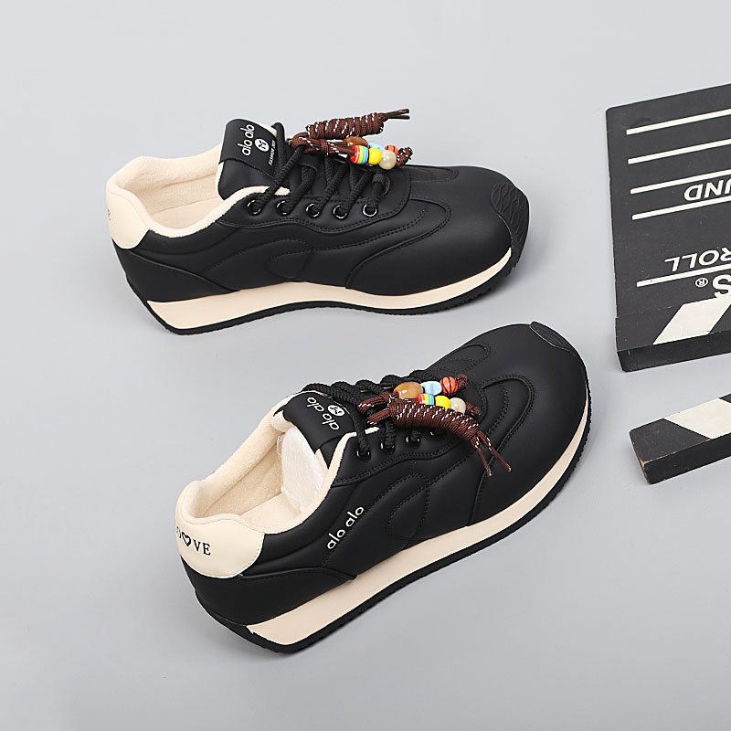 爆款大码女鞋41一43棉鞋2025冬季新款加绒休闲时尚脚宽胖肥小白鞋