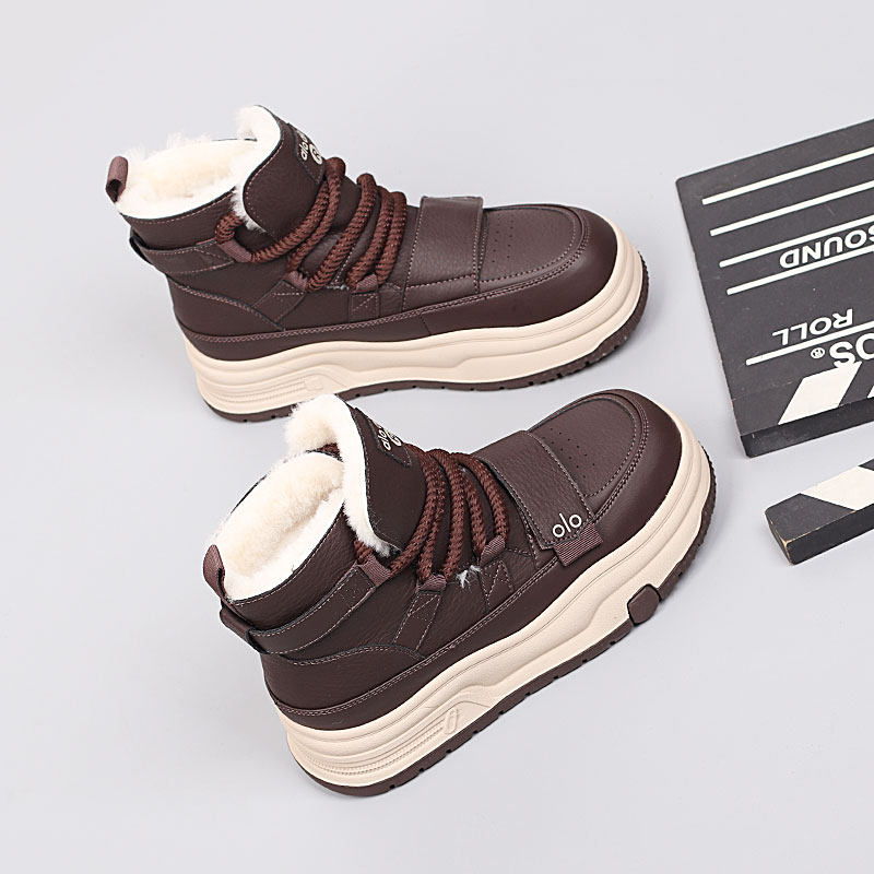 新款2025冬季大码女鞋41-43时尚休闲棉靴脚宽胖特大号加厚雪地靴,女鞋,时尚雪地靴,淘宝优惠券,粉丝福利购,淘宝优惠卷