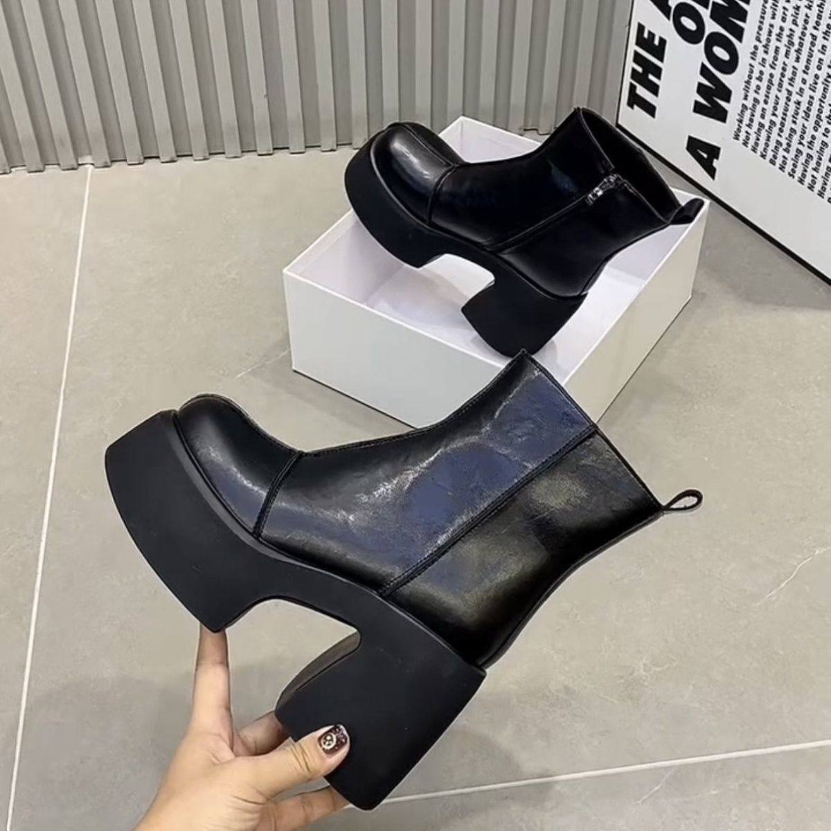 增高9CM厚底圆头松糕马丁靴女2025冬季新款超轻底短靴烟筒靴加绒,女鞋,马丁靴,淘宝优惠券,粉丝福利购,淘宝优惠卷