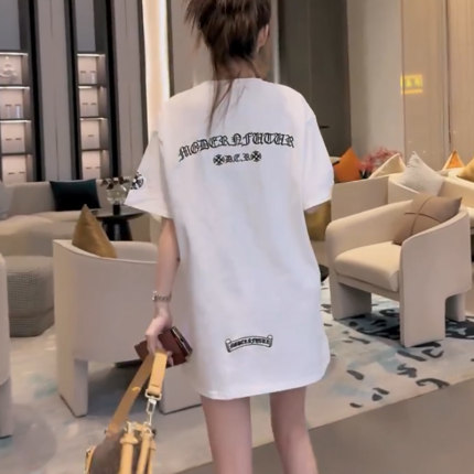 2025深圳南油高货休闲白色上衣女独特别致图案纯棉宽松大版T恤女