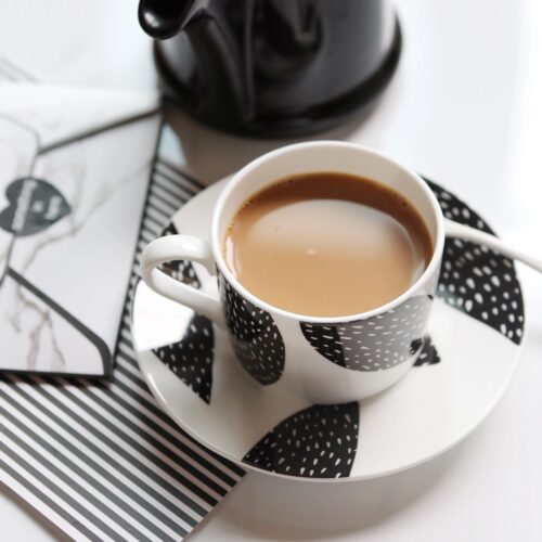 个人居家办公冲泡饮品奶茶
