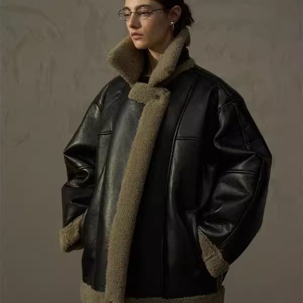 新款翻领皮衣外套女宽松