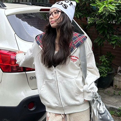 FORUYES格子拼接字母拉链帽衫