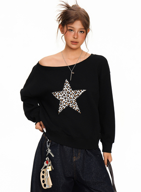 FORUYES官方店 秋季国潮牌五角星豹纹贴布一字肩堆叠宽松斜肩卫衣