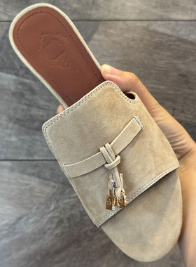 欧洲站羊皮鱼嘴半托夏季凉鞋拖女夏外穿精致不累脚穿裙子搭配的鞋