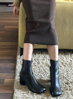 极简风苹果头羊皮软面真皮方头瘦瘦靴高跟鞋粗跟短靴女秋冬小裸靴