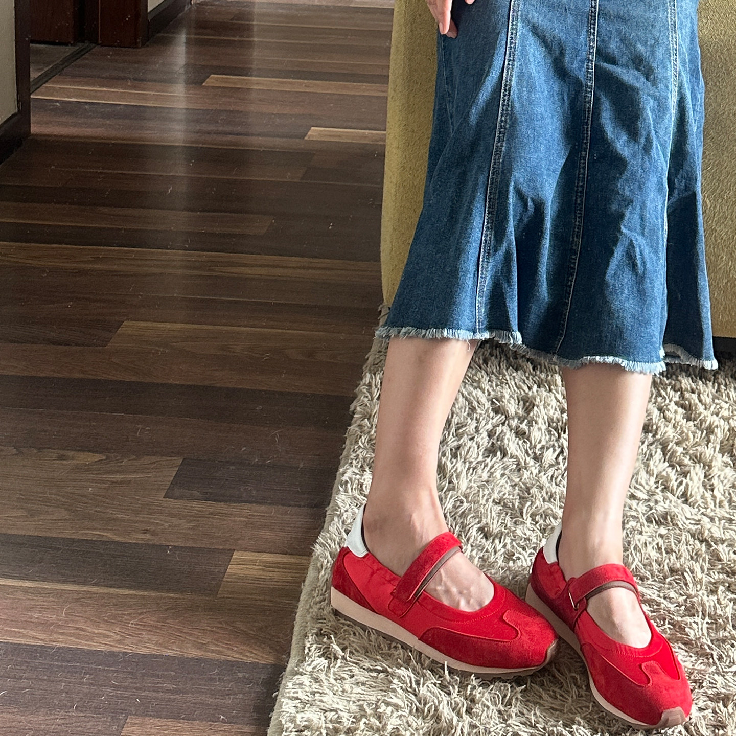 欧洲超软羊皮不累脚单鞋红色平底运动玛丽珍休闲德训鞋女2025新款,女鞋,德训鞋,淘宝优惠券,粉丝福利购,淘宝优惠卷