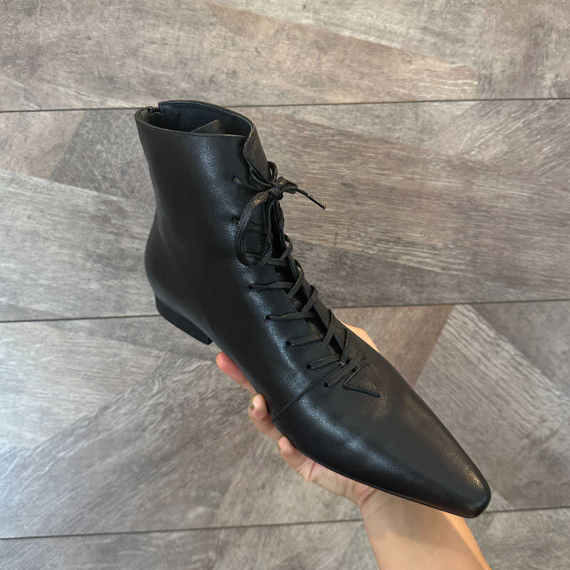 欧洲老钱风马丁靴女款秋冬配裙子法式胎牛皮尖头气质时尚短靴真皮