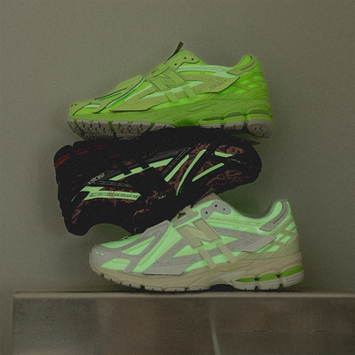 代购NEW BALANCE 1906A霓虹包薄荷绿舒适透气荧光男女运动跑鞋25
