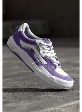代购VANS女板鞋紫白配色运动鞋WAYVEE UNISEX  Trainers圆头设计