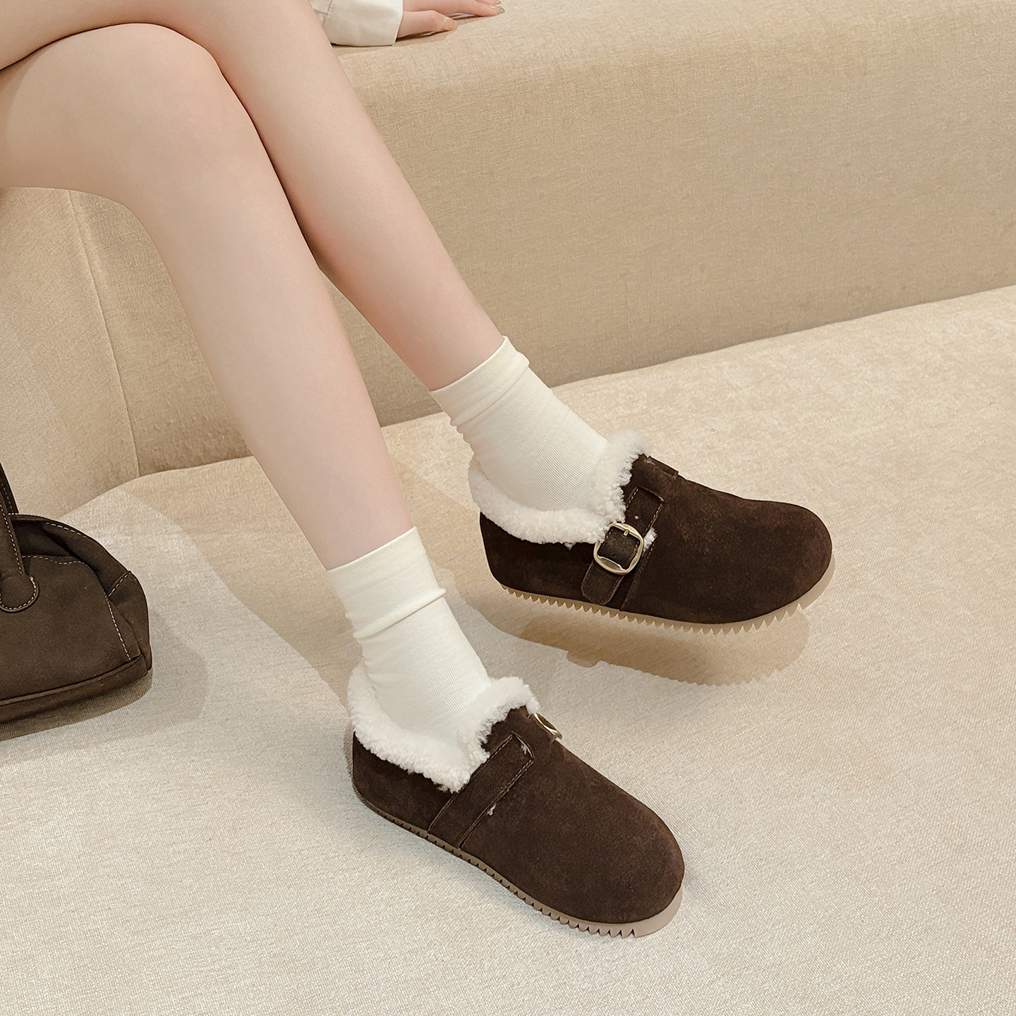 猫本喵小码增高5.5cm保暖博肯鞋