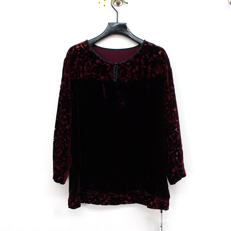 2023秋季款圆领钉珠妈妈装宽松遮肚桑蚕丝植绒提花时尚洋气打底衫