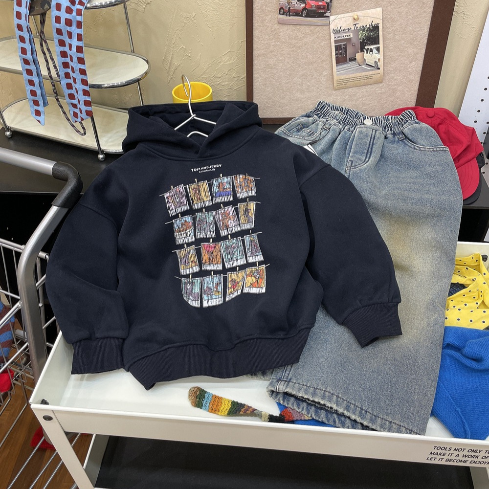 猫和老鼠斑驳印花加绒连帽卫衣2025冬季新款儿童洋气保暖帽衫男童