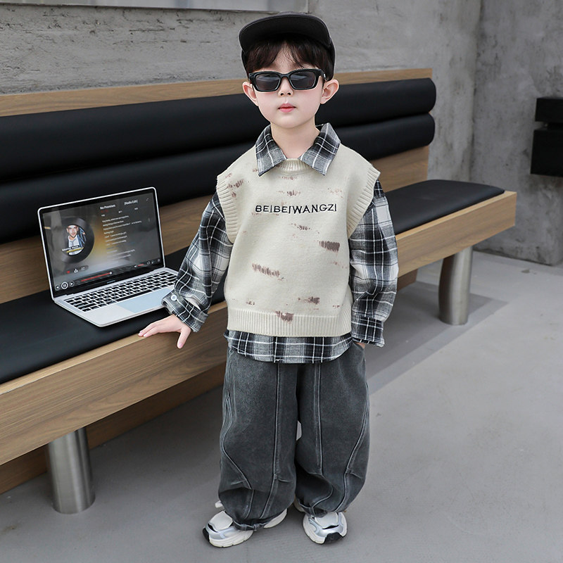 男童春秋套装儿童时髦痞帅毛衣马甲三件套小男孩休闲运动秋装潮酷