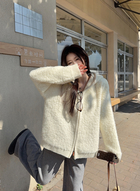冬季新款韩版慵懒风白色软糯百搭连帽宽松长袖毛衣针织开衫外套女