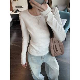 温柔显瘦内搭打底上衣 T恤女秋季 韩系bm风圆领修身 提花长袖