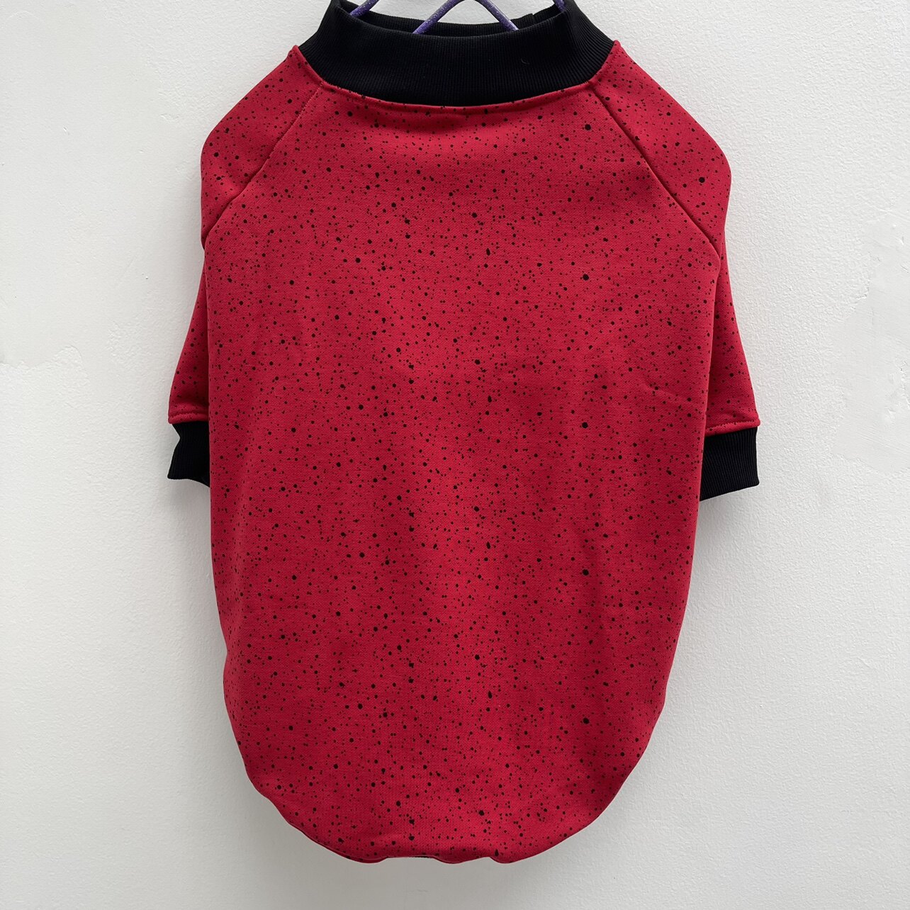 HippyPuppy红黑泼墨图案加绒圆领卫衣大型犬衣服狗狗服装秋冬