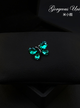 1102 小巧精致复古绿色蝴蝶小胸针高档暗闪扣针V领防走光胸花配饰