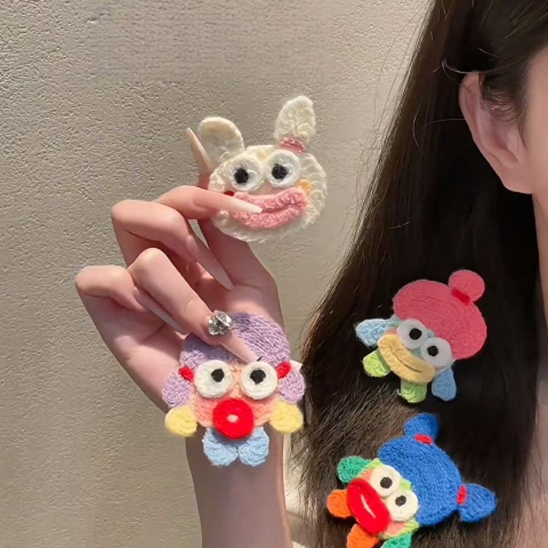 搞怪比奇丑萌眼睛魔术香肠娃娃发贴刘海趣味卡通针织发饰少女整理