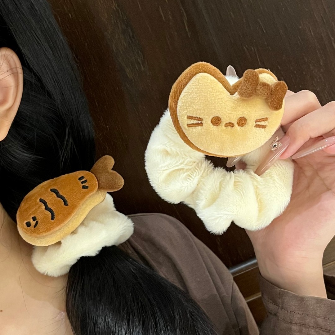 可爱咖色毛绒小猫鱼儿发圈甜美少女猫吃鱼扎头大肠圈超萌卡通发饰