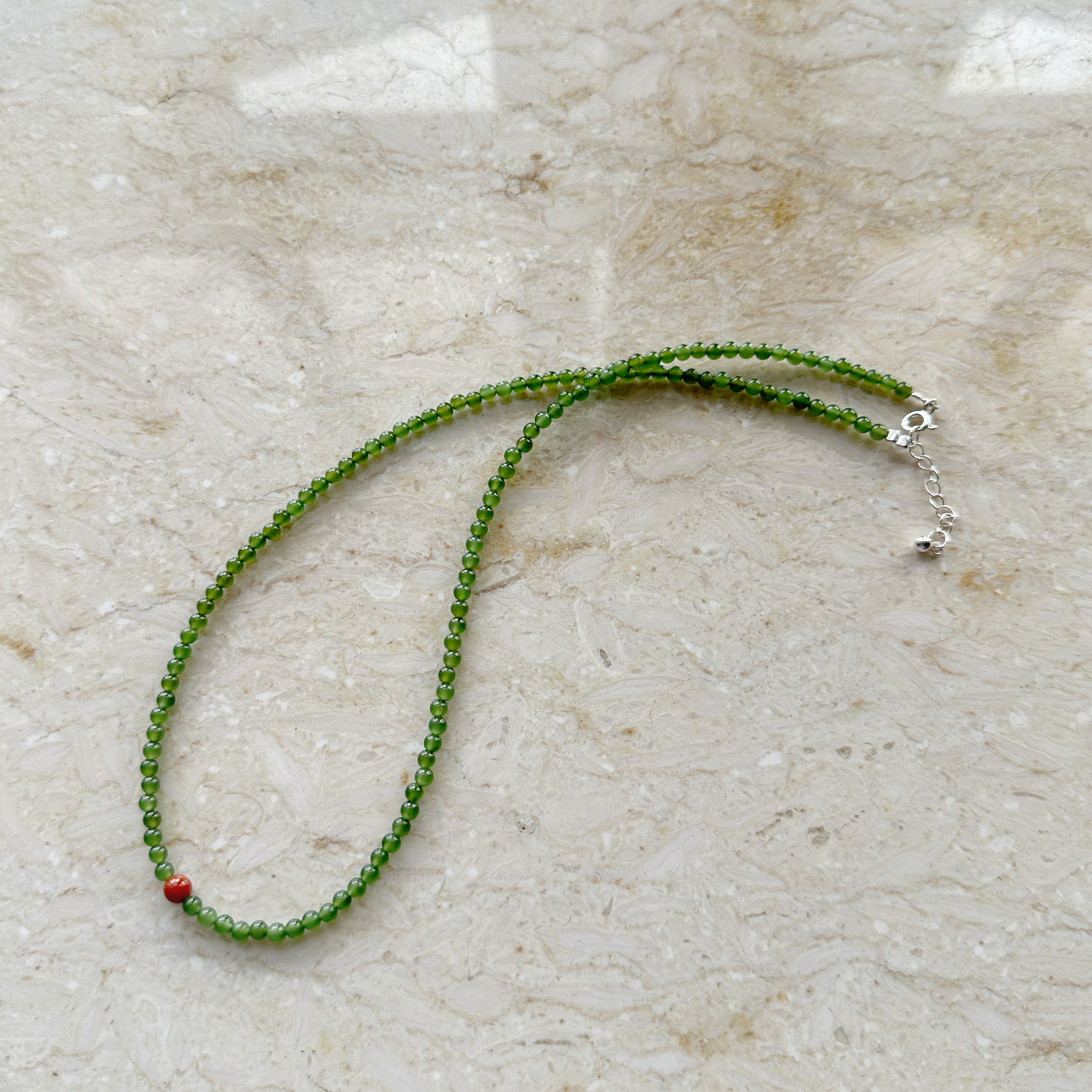 偶遇良人|原创设计天然和田玉碧玉南红玛瑙小米珠925银极简锁骨链