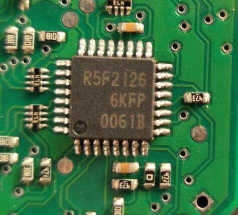 R5F2126 6KFP 汽车电脑板IC芯片模块 全新进口质量可靠