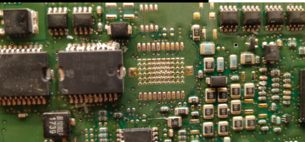 TLE7209-3R 汽车电脑板节气门芯片