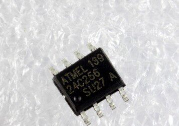 24C256 AT24C256 汽车仪表存储芯片 SOP贴片脚 全新 质量保证