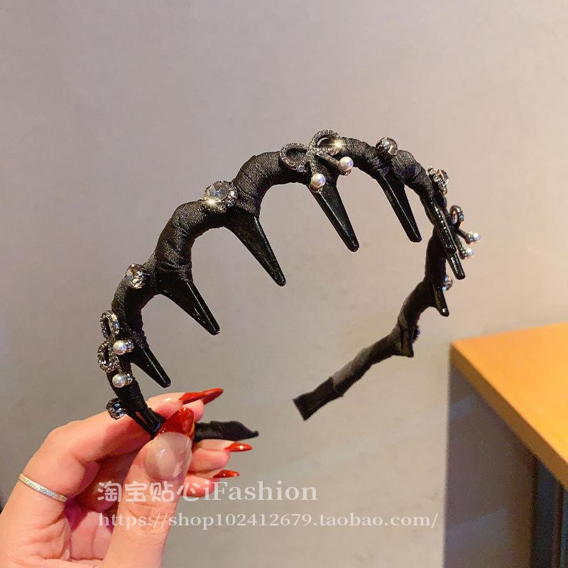 镶钻发箍女2025新款齿式气质满钻蝴蝶结洗脸压法发卡高级防滑带齿