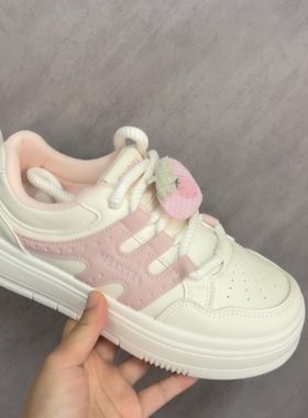 2025女低帮板鞋春季学院运动风多彩拼接面包鞋时尚女鞋88-11137