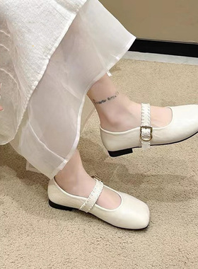 真皮一脚蹬百搭玛丽珍鞋女202年新款圆头浅口一字带休闲单鞋F582