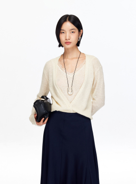 vq区绫致Vero Moda针织衫25秋冬含绵羊毛马海毛假两件V领蕾丝拼接