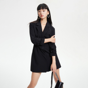 绫致Vero Moda连衣裙25冬新款优雅气质通勤七分袖黑色西装裙女