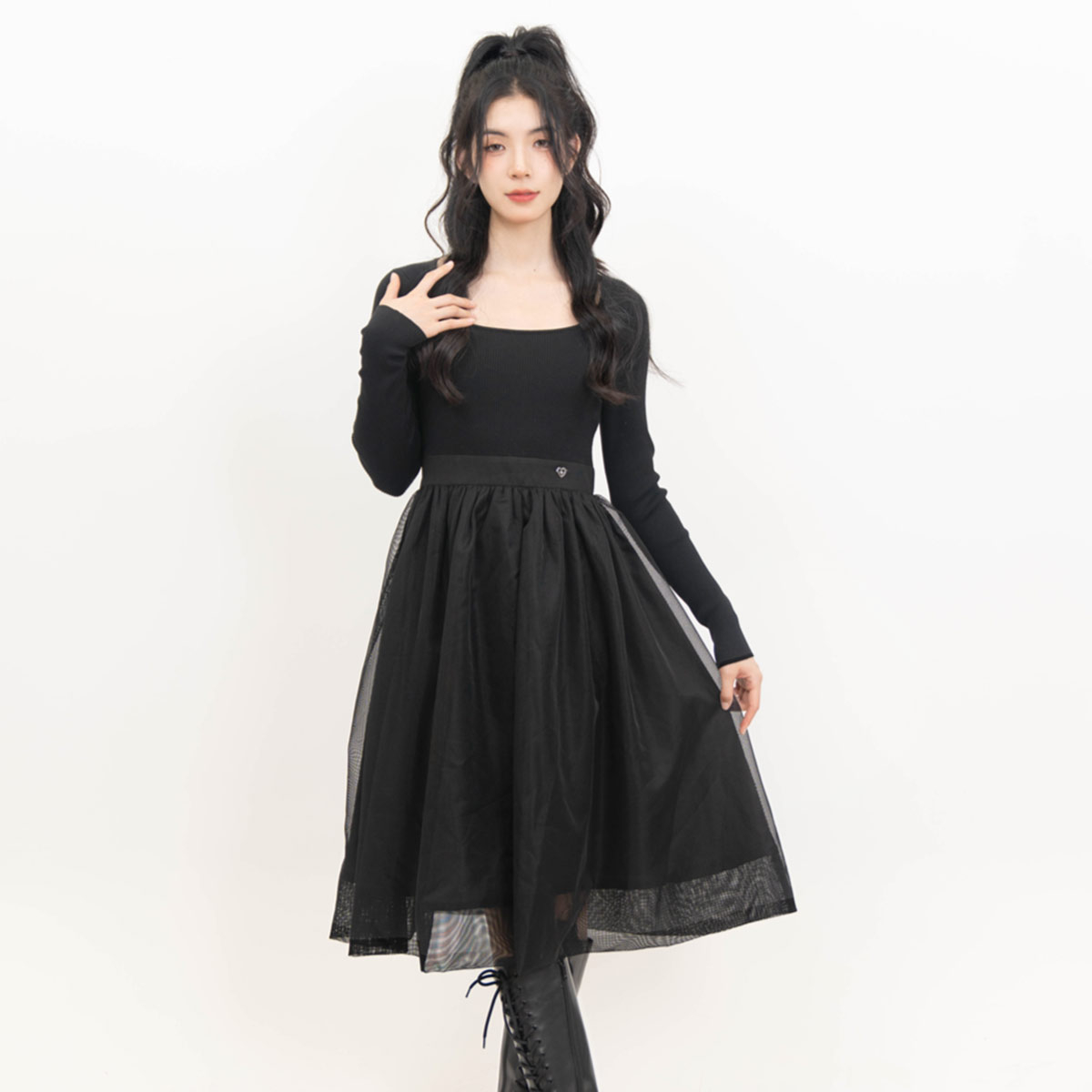 百搭设计感潮流圆领针织连衣裙女