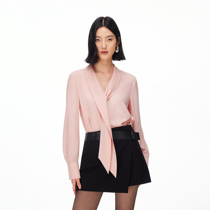 绫致Vero Moda衬衫2026春季新款女V领飘带纯色宽松衬衫优雅百搭