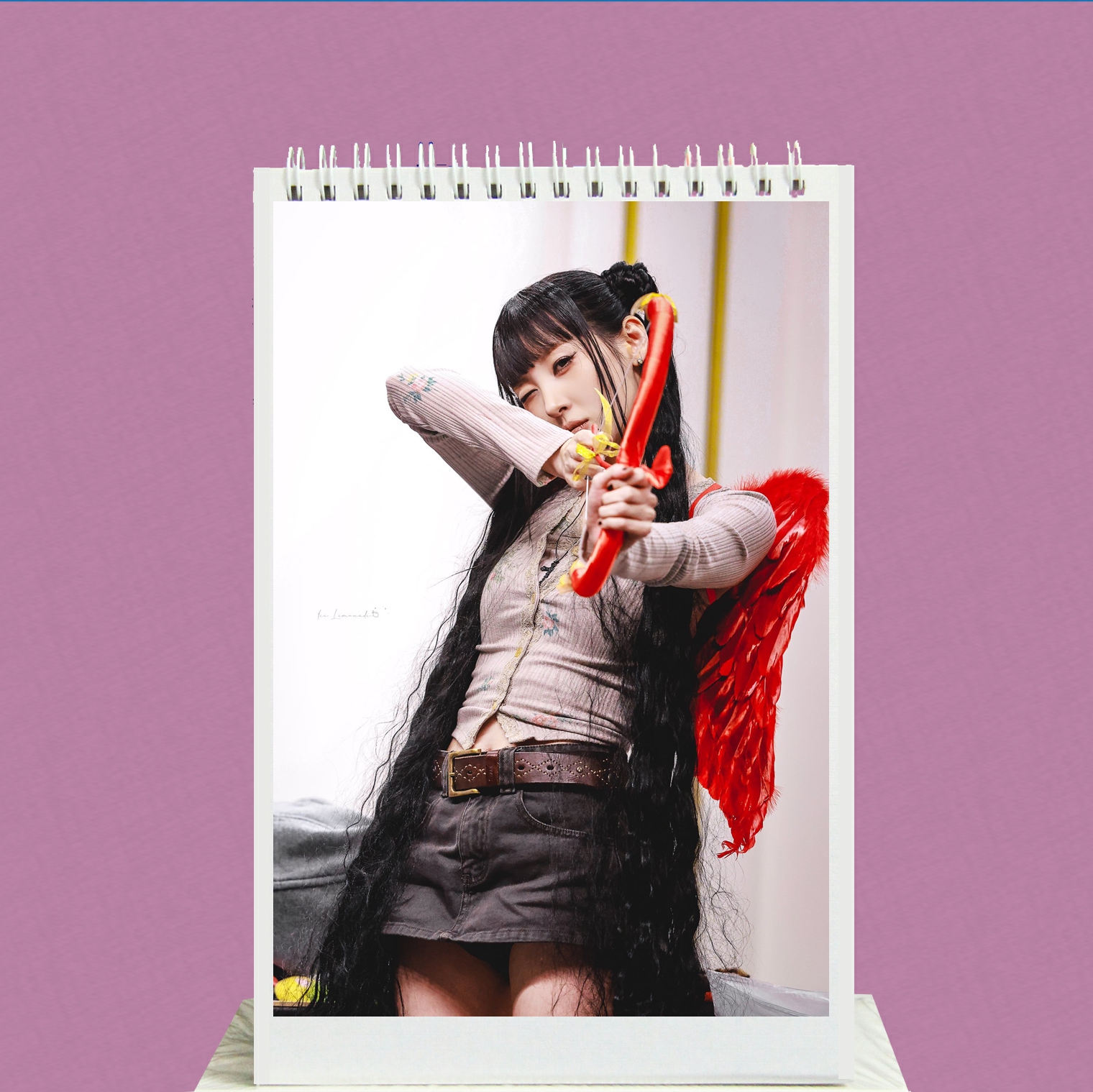 李宣美/金宥斌/安昭熙/郑秀妍/郑秀晶2026/27年台历日历可站立