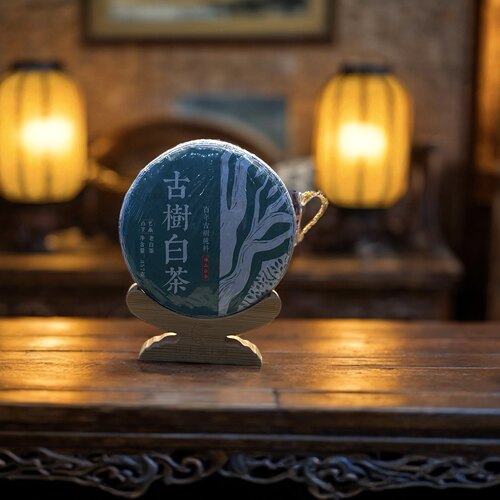 【古树白茶】2019年，云南大叶种古树白茶饼357克大雪山春茶纯料