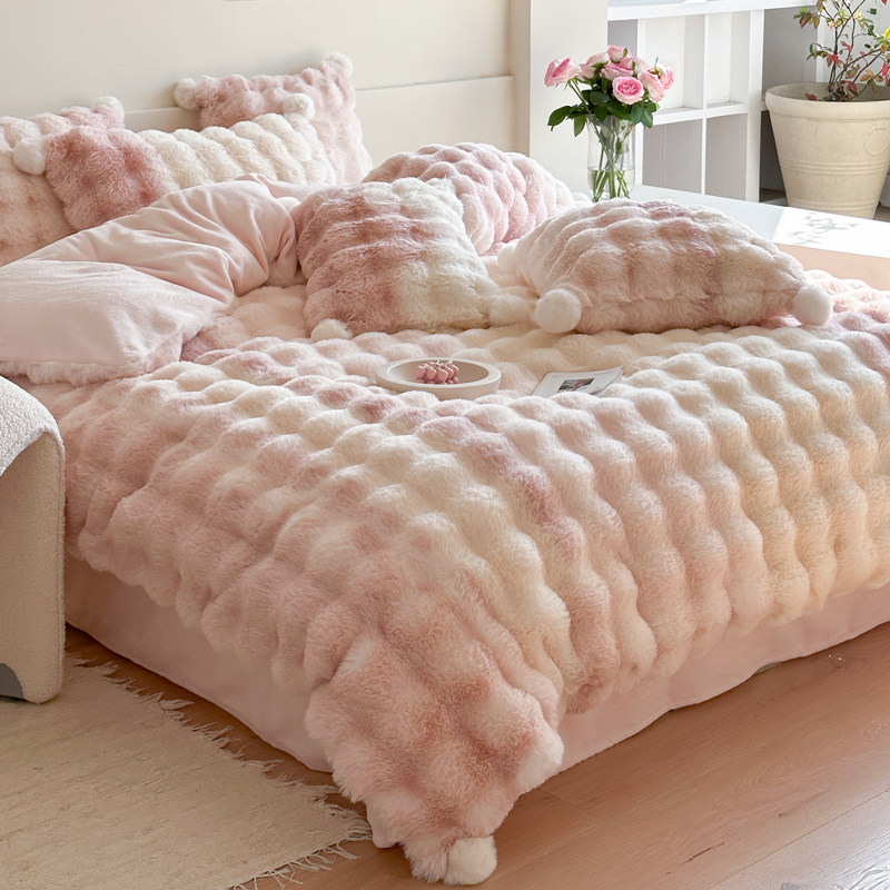 可爱毛球兔兔绒加厚牛奶绒四件套