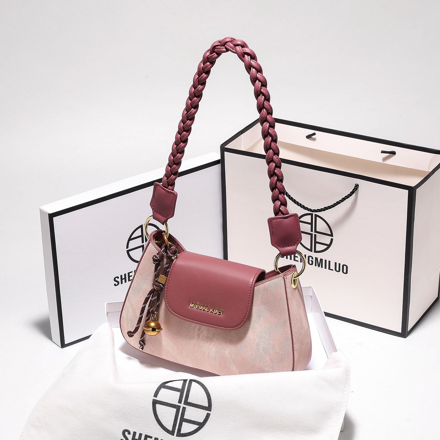 香港品牌轻奢生日礼物包包女2026新款精致斜挎包小众粉色腋下包,箱包皮具/热销女包/男包,腋下包,淘宝优惠券,粉丝福利购,淘宝优惠卷