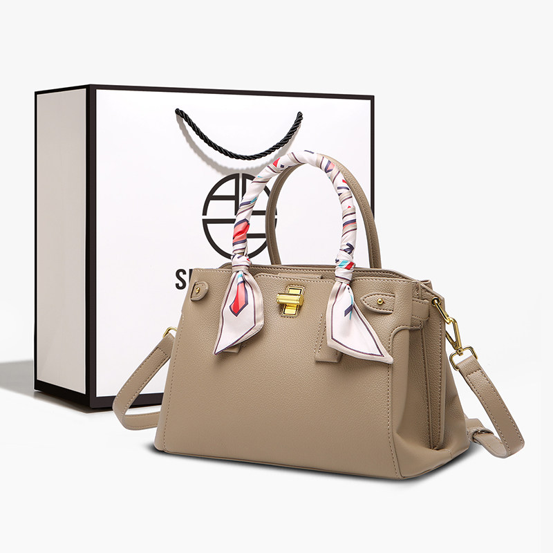 母亲节生日礼物高级感手提包女2026新款潮中年女士妈妈包通勤包,箱包皮具/热销女包/男包,通用款女包,淘宝优惠券,粉丝福利购,淘宝优惠卷