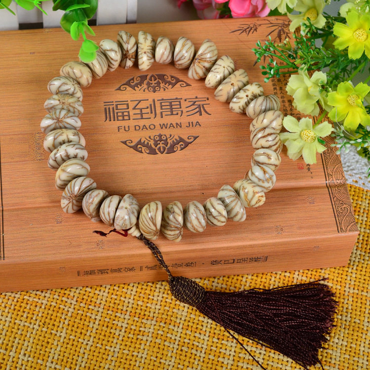 天然半圆半月大金线菩提子血丝佛珠手持手串念珠手链汽车挂件流苏