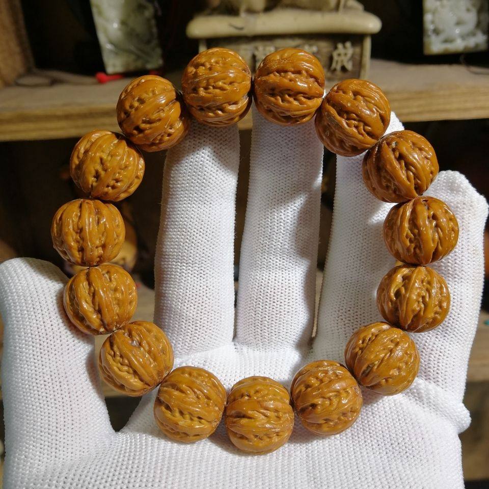 矮桩京八棱核桃紫金鼠雕刻17,18mm大尺寸小核桃京八棱手串单圈男